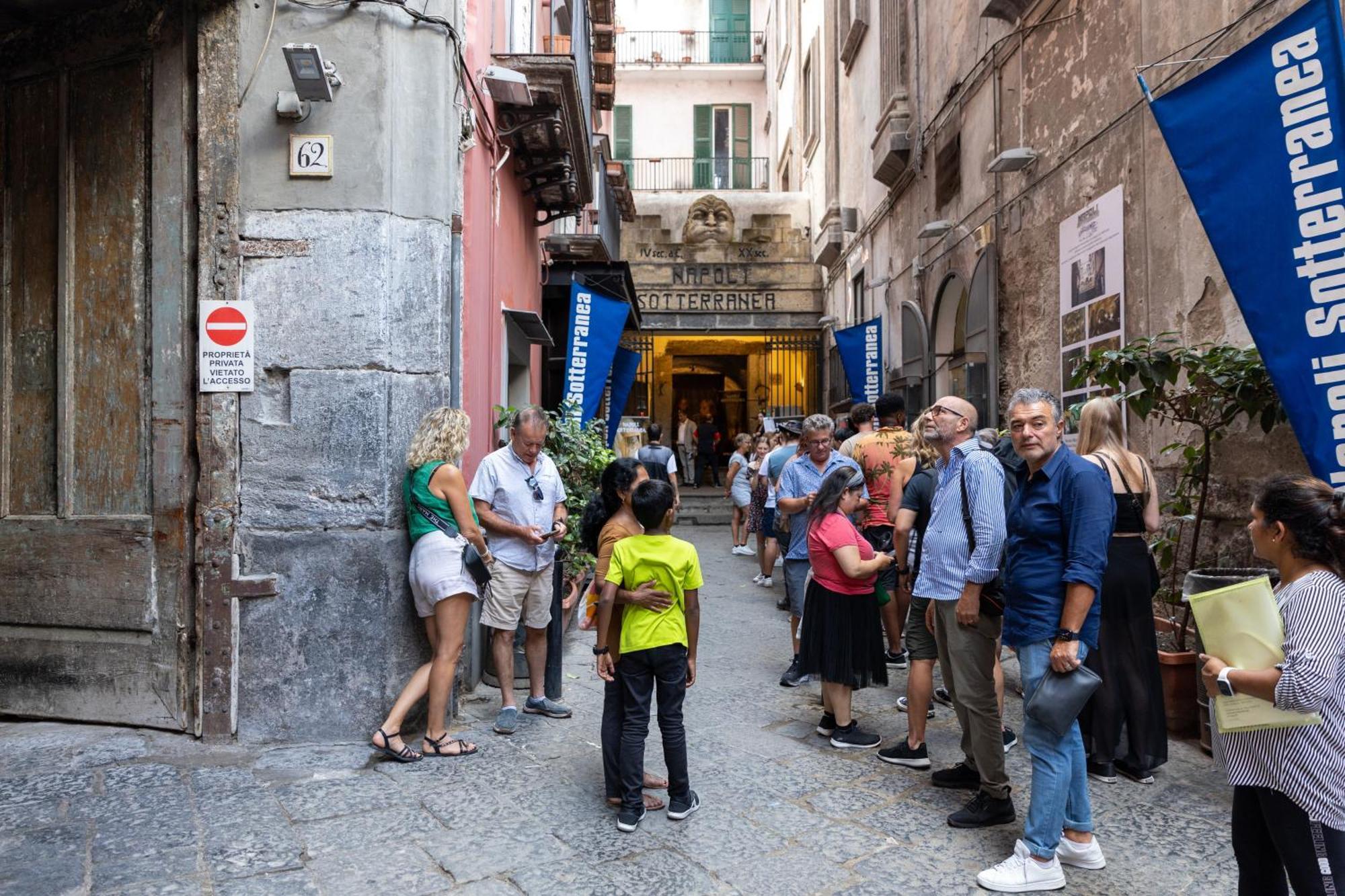 The Heart Guest House Naples Exterior photo